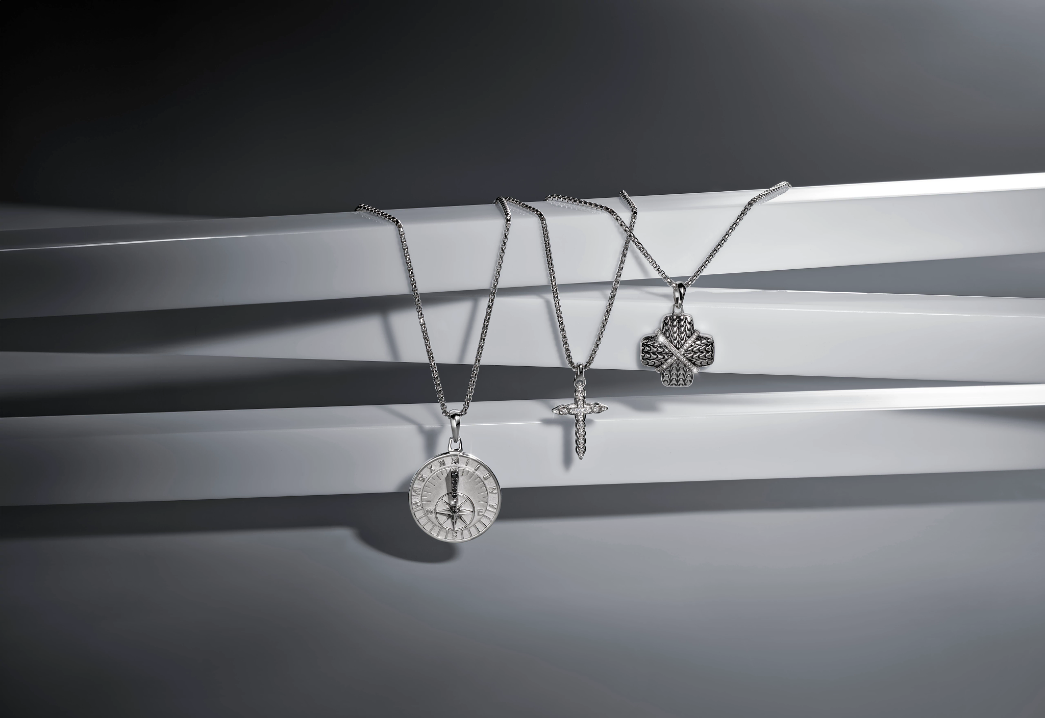 1764-bulova-link-pendant-bvp1085-wsq7-1.jpg